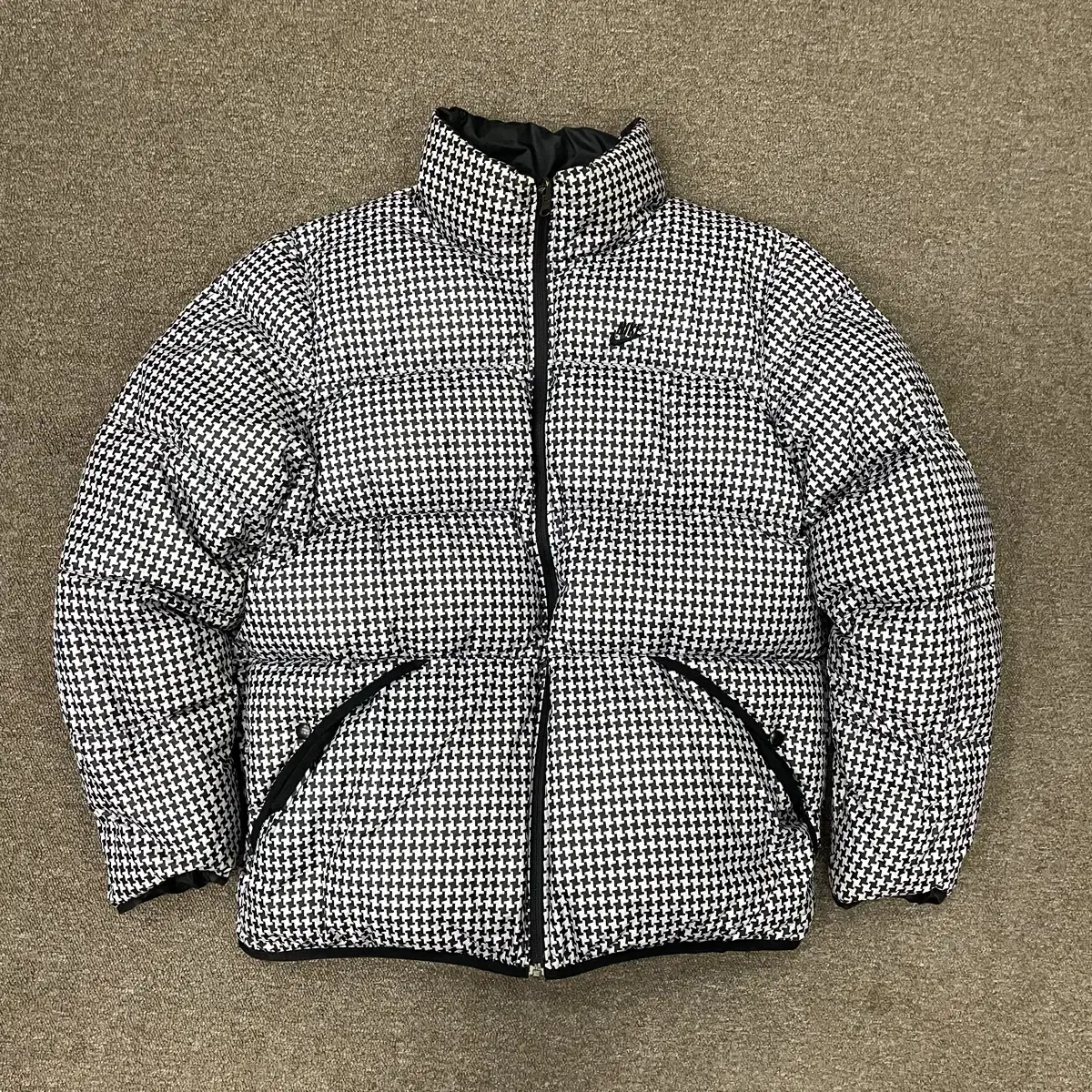 [XXL] Free Shipping Nike Reversible Big Size Padded