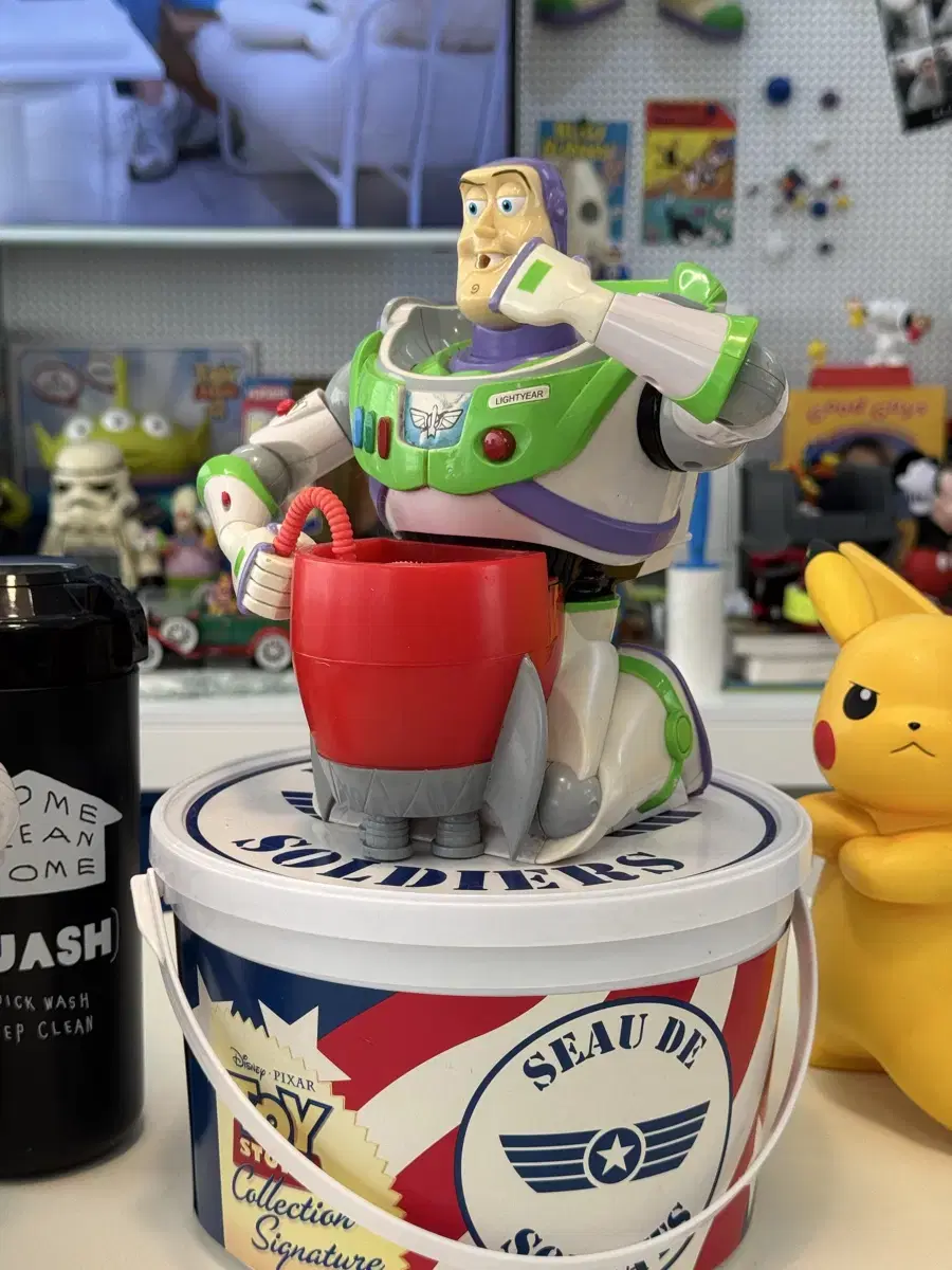 Toy Story Buzzlighters Bubble Machine