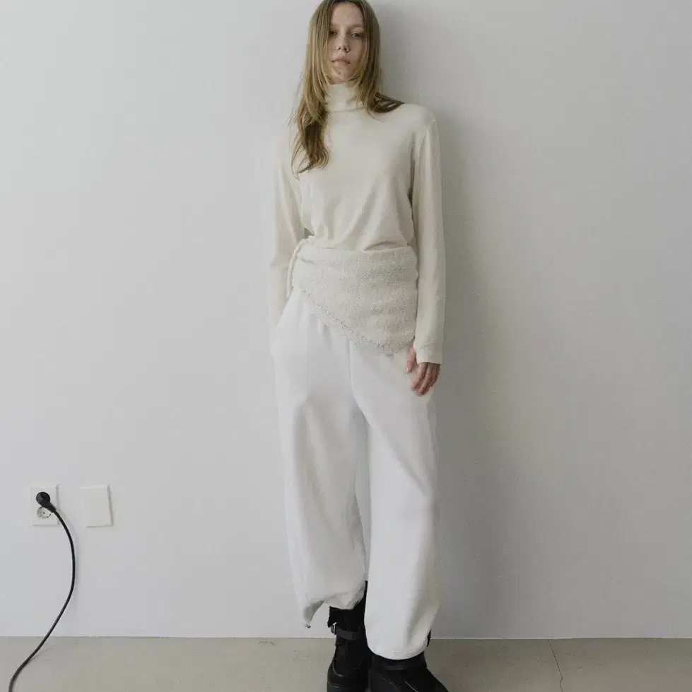 레터 letter 2way pk pants ivory