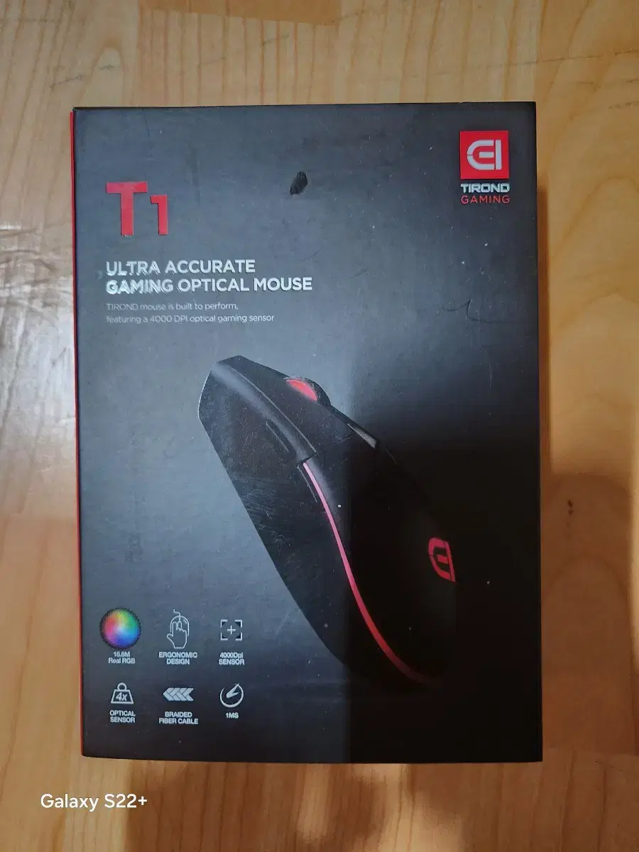 미사용 TIROND T1 RGB PRO 마우스 팝니다