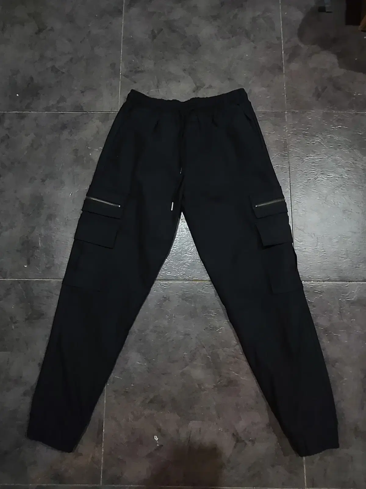 Black Cargo Joker Pants M