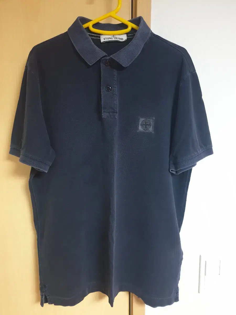 Genuine) Stone Island Short Sleeve T-Shirt XL 105 sells