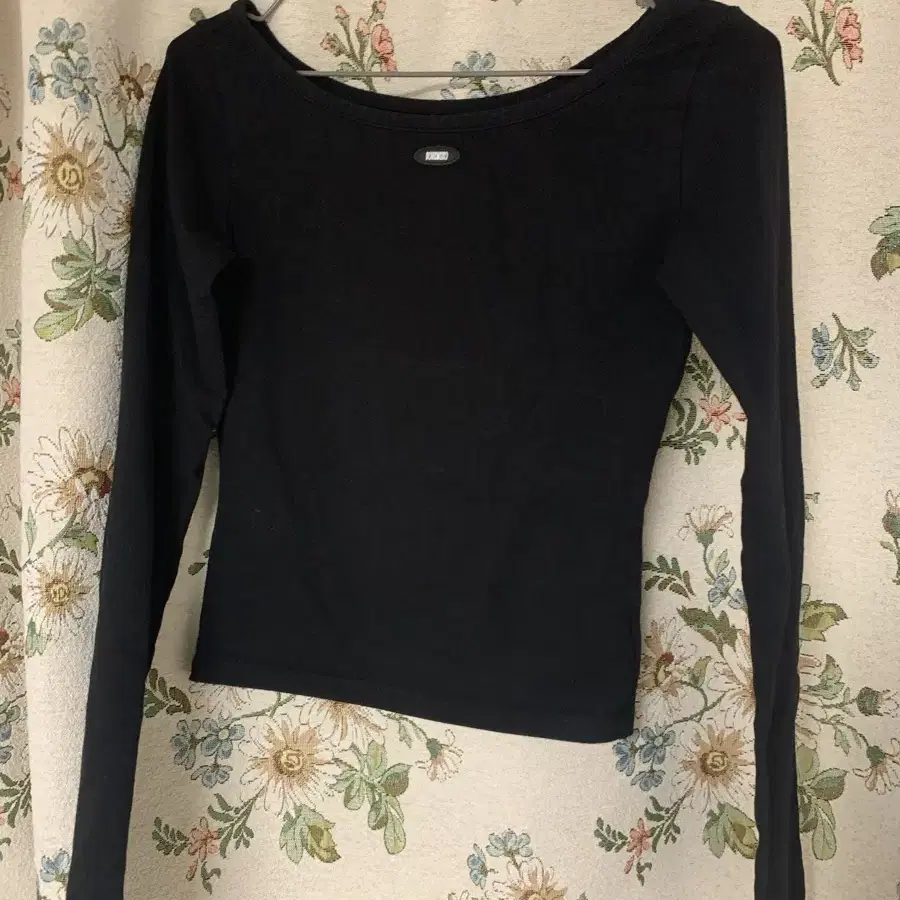 보헤미안서울 티셔츠 BASIC BOAT NECK SLEEVE, BLACK