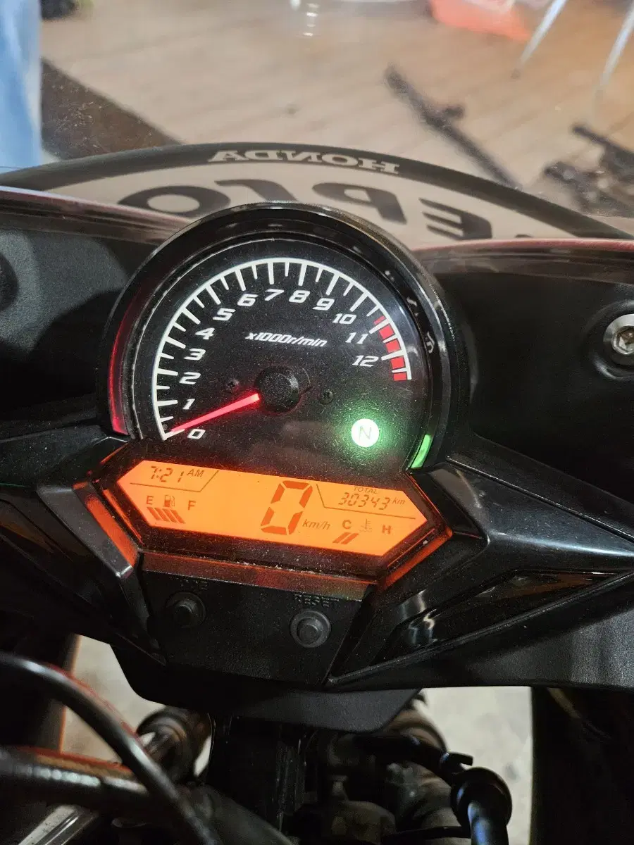 cbr125