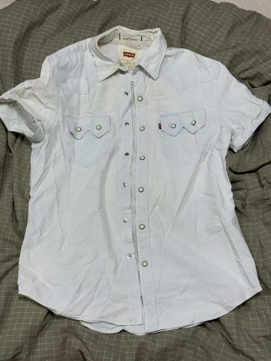 Levi's Short Sleeve Shirt