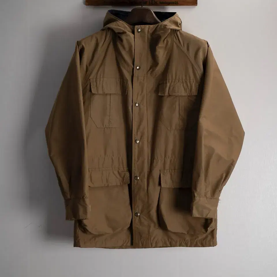 90s Sierra Designs Mountain Parka