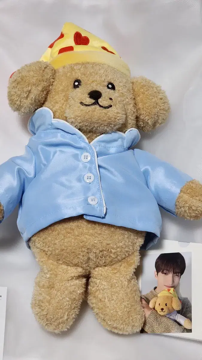 Seventeen dk do a dolls