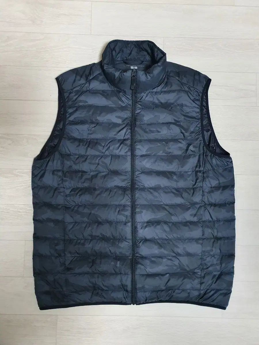 Uniqlo ultralight down vest for sale