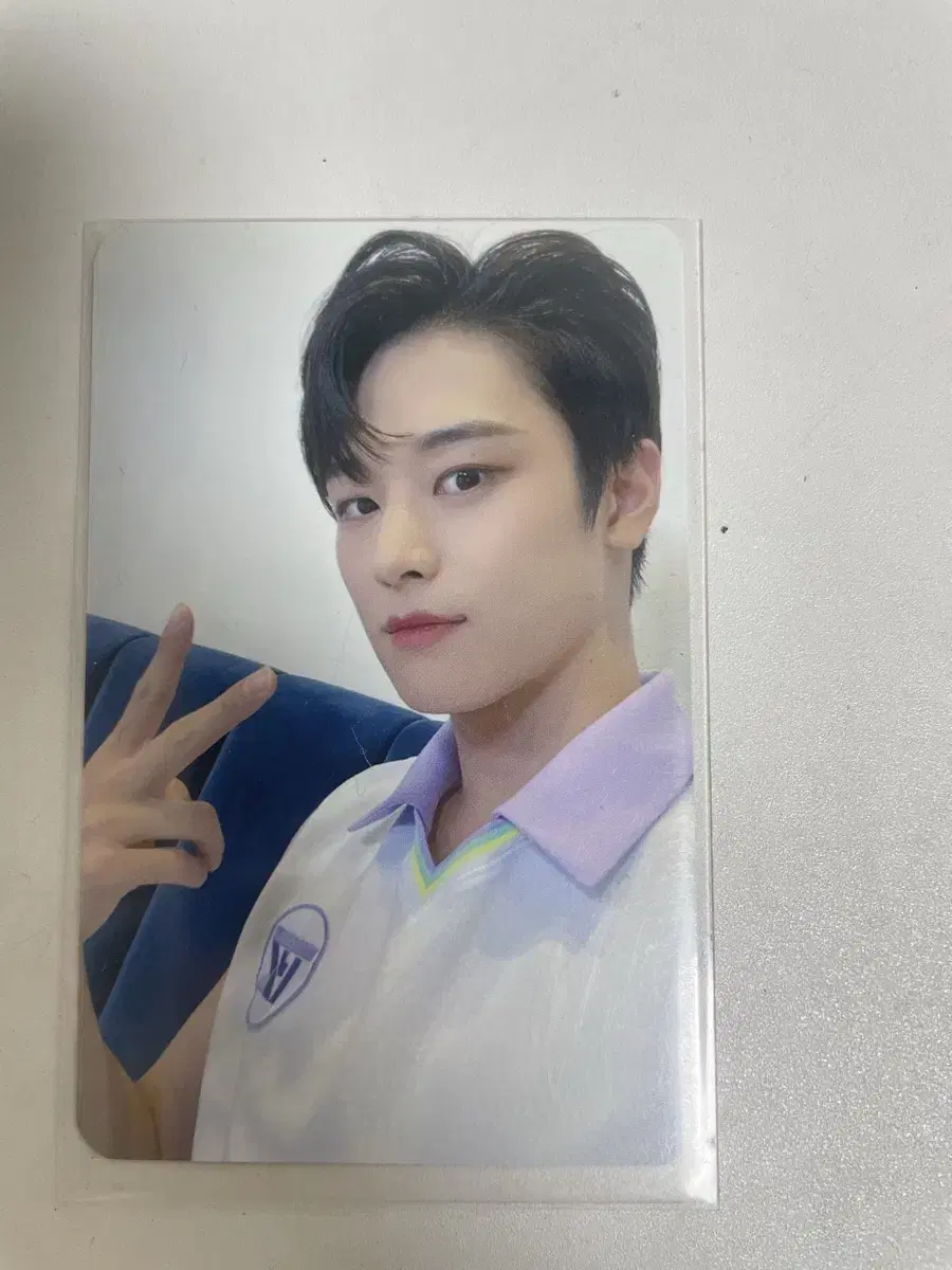 Bulk wts)The Boyz juyeon photocard