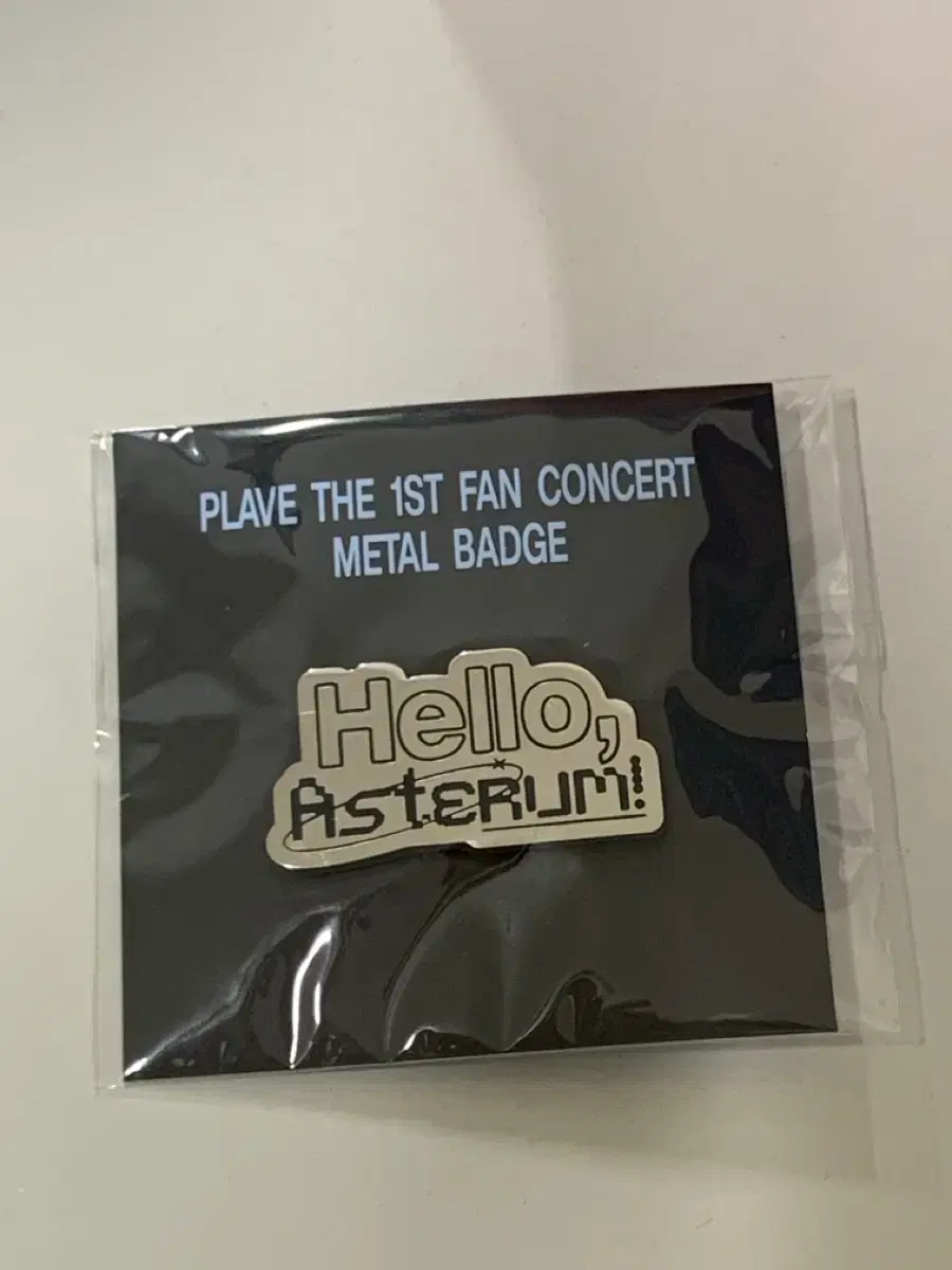 Plave Hello Asterum Badge Below Cost WTS