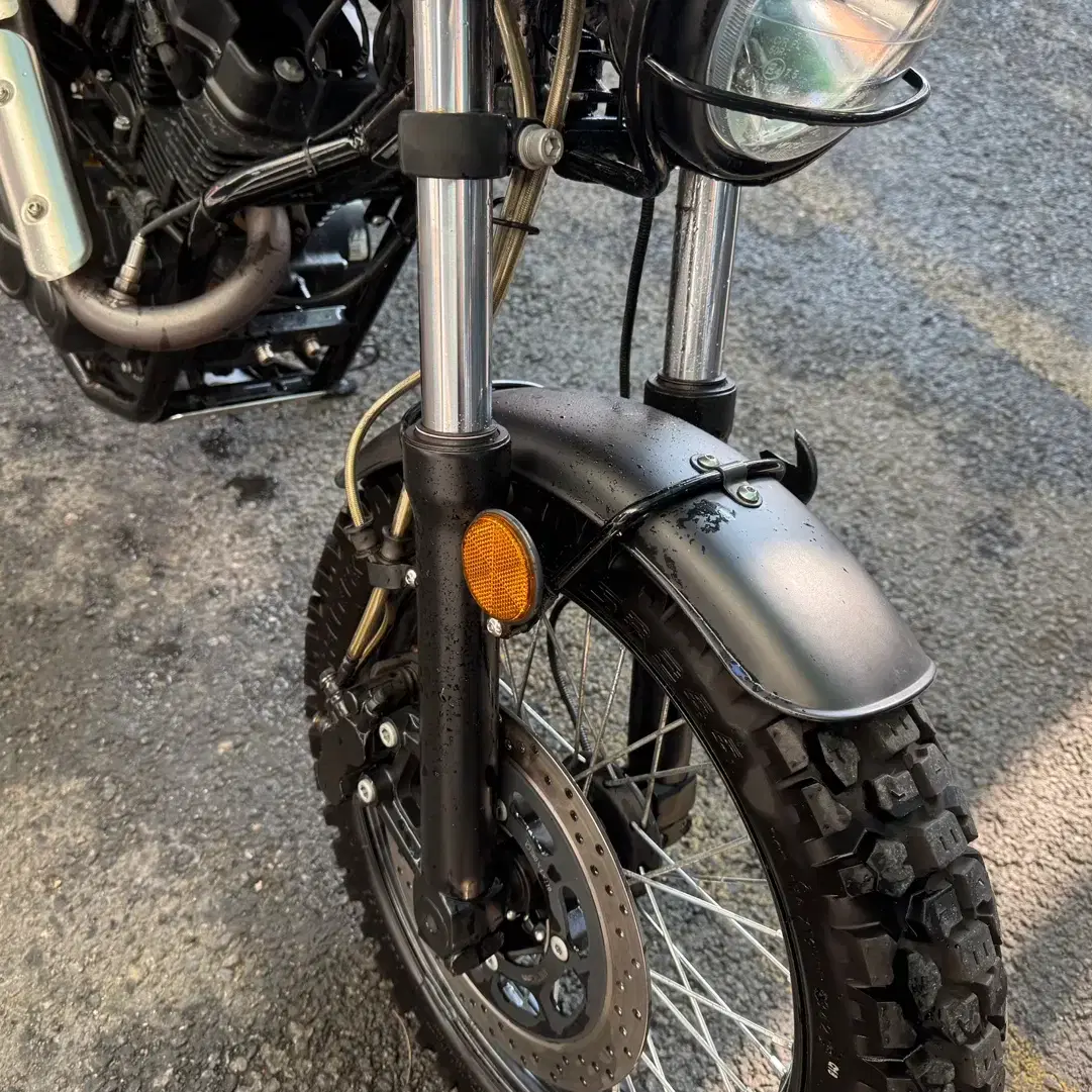 22년식 상태 좋은 부캐너 125CC 판매합니다!