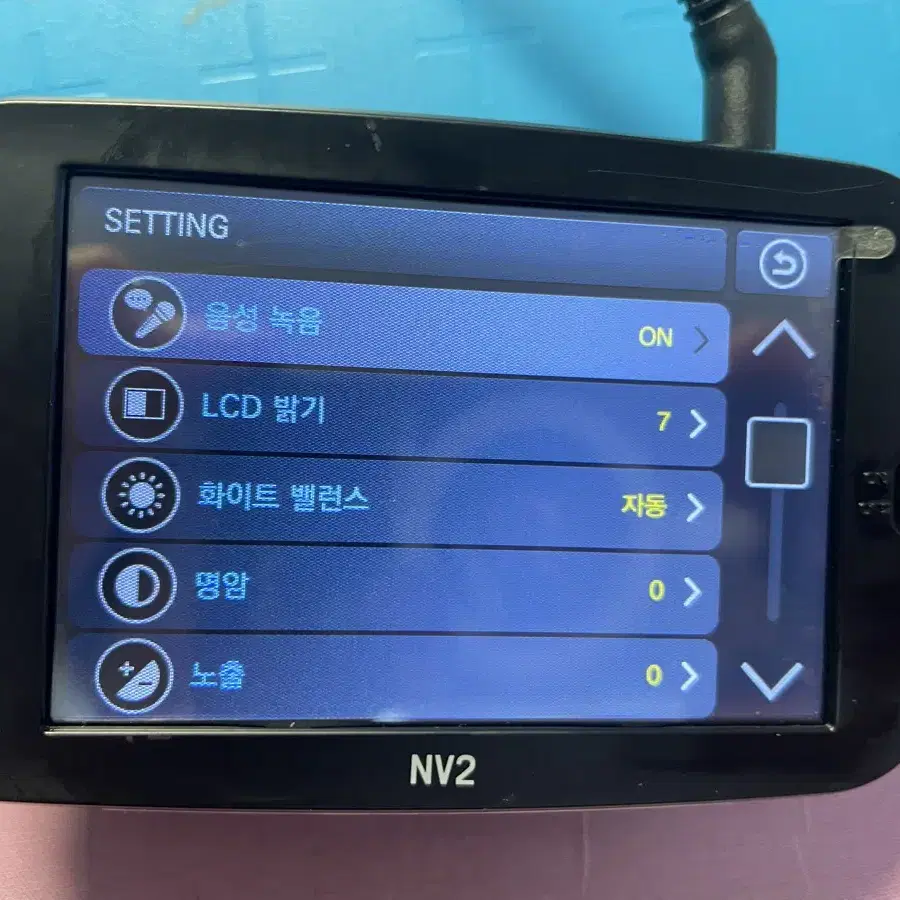 32기가)나비웰 NV2 블랙박스 팝니다