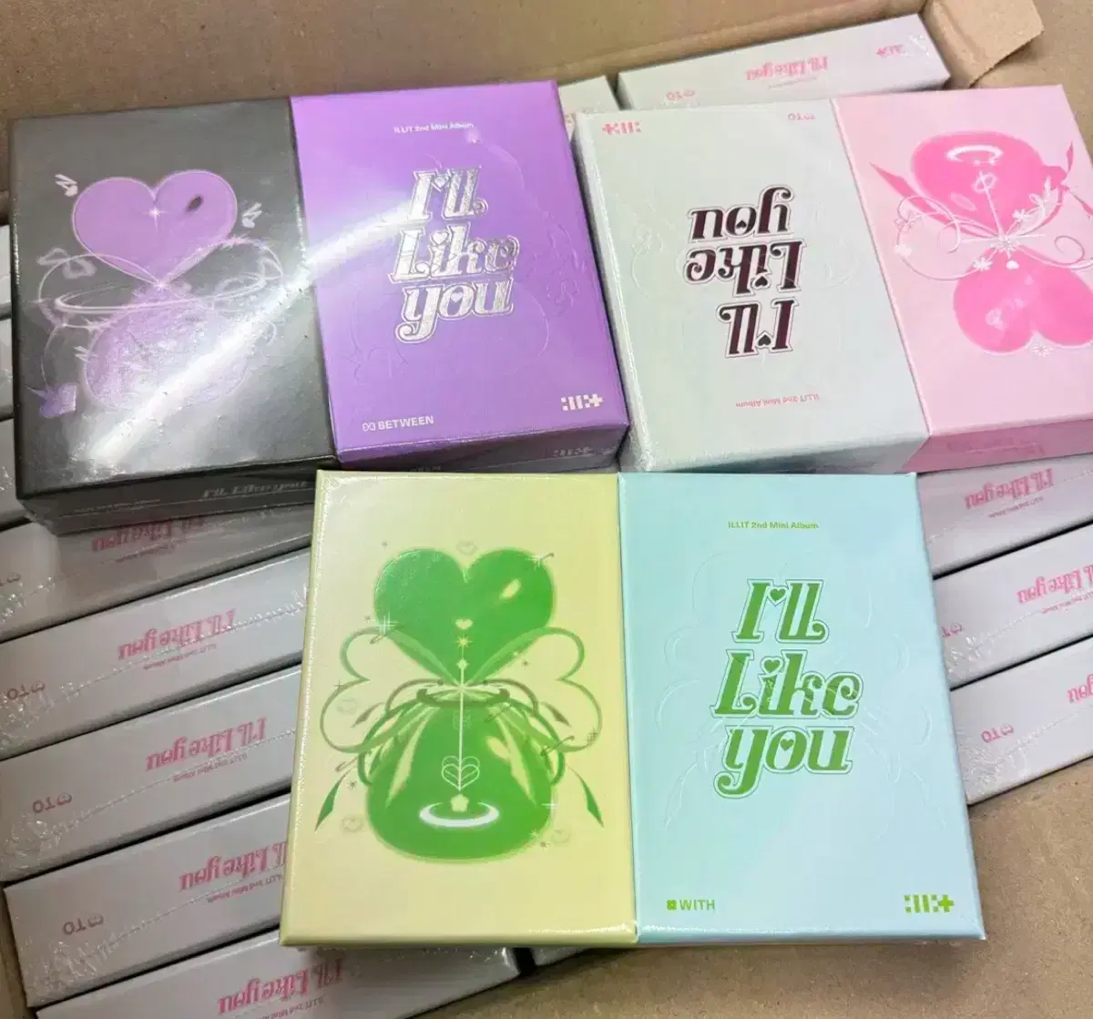 Eyelet ILLIT 'I'LL LIKE YOU' sealed album 20 sets