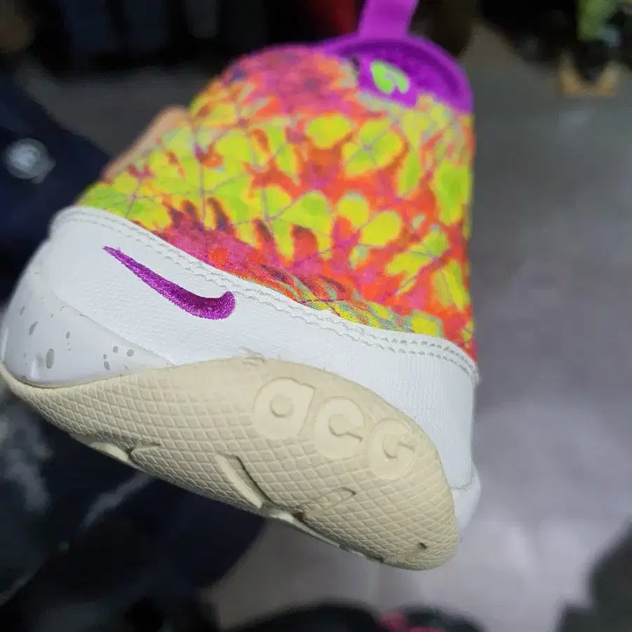 나이키 ACG Moc 3.0 255 거의새거 목 nike 빈티지 레트로