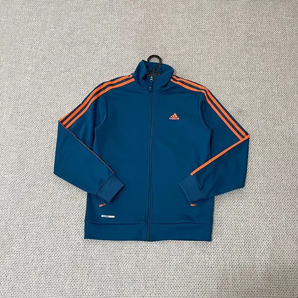 M Adidas Sweatshirt Zip-up Jacket N.6277