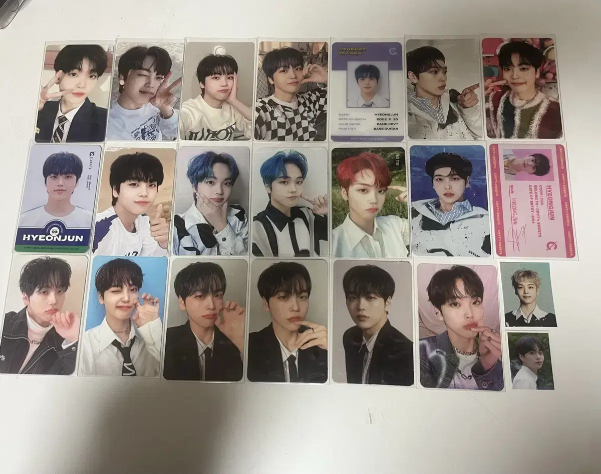 *Discount* cravity hyeongjun Photo cards in bulk