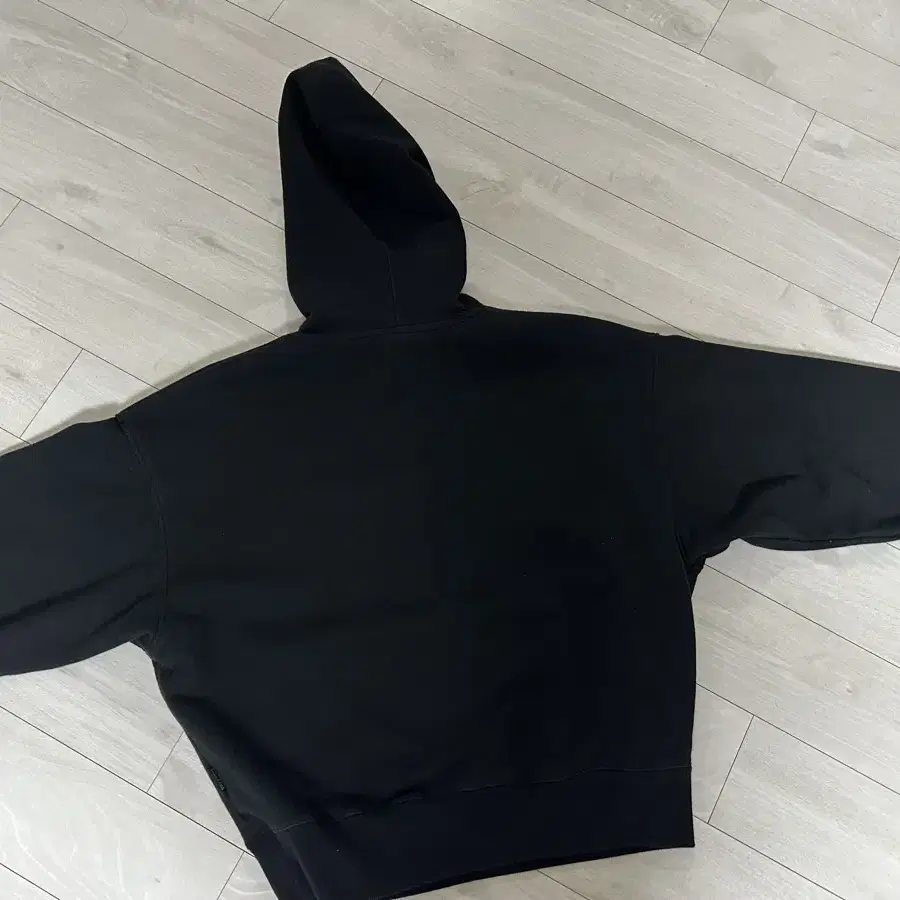 스컬프터 Mary Acid Peel Hoodie Washed Black