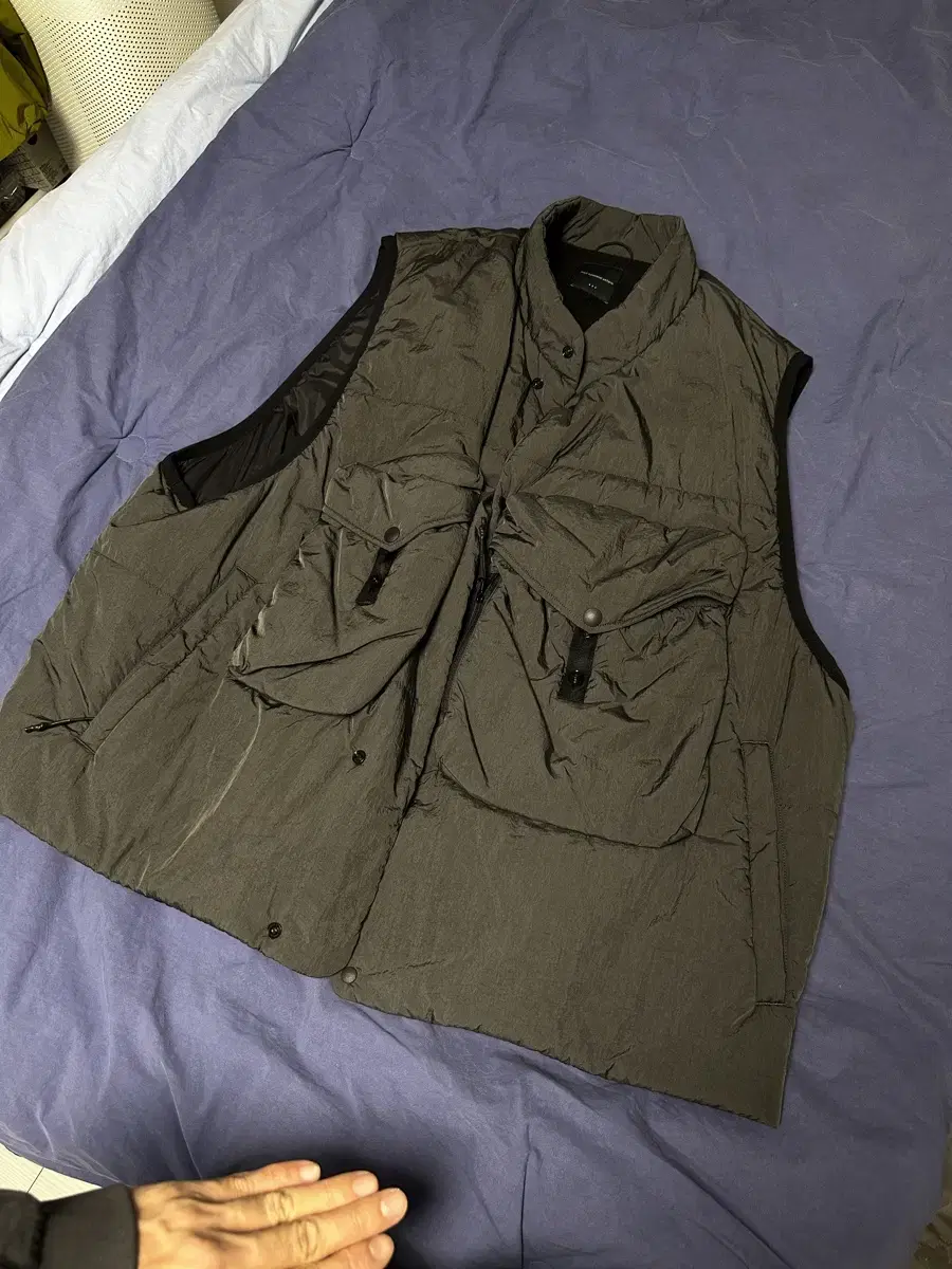 23FW Shape Overmill Vest Charcoal 3 sizes