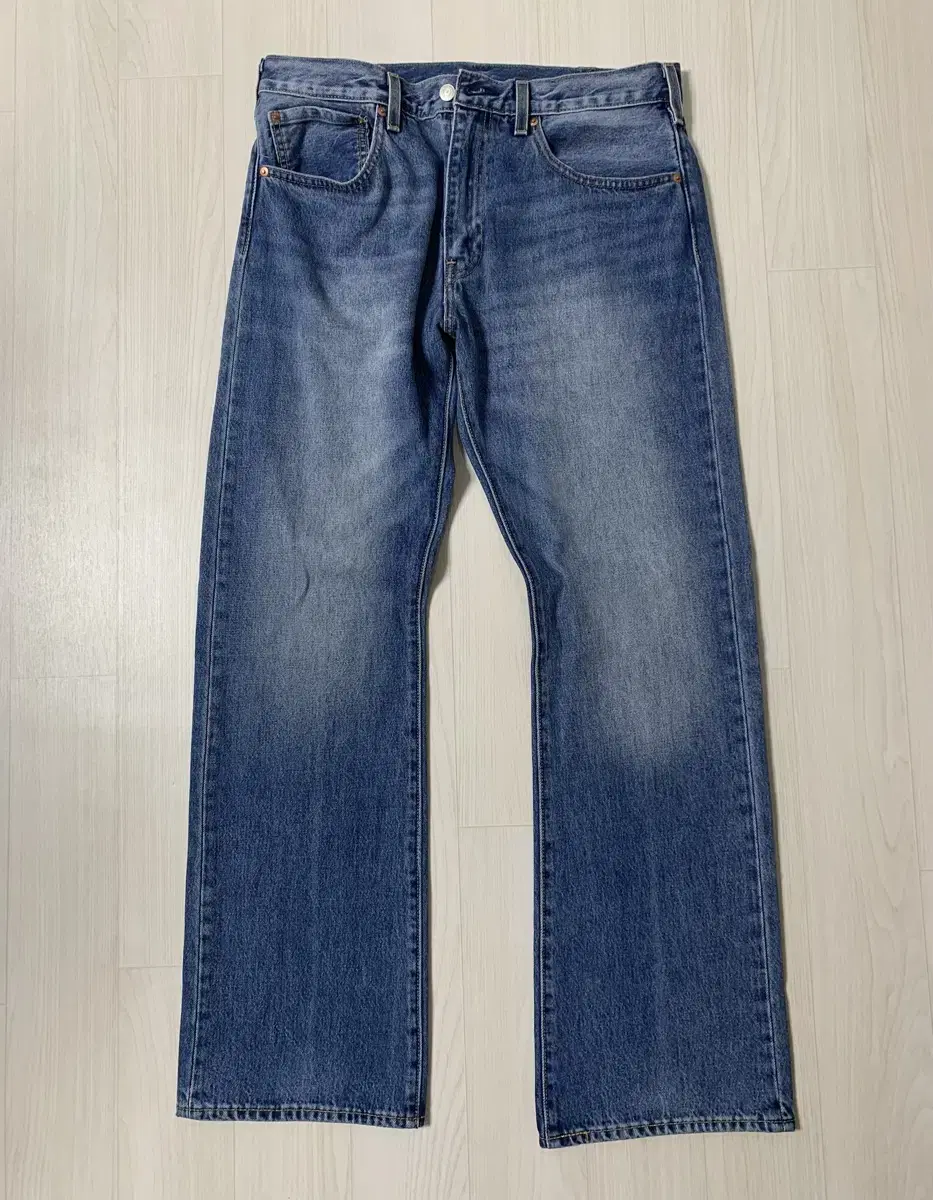 Levi's Premium 517 34/32 New