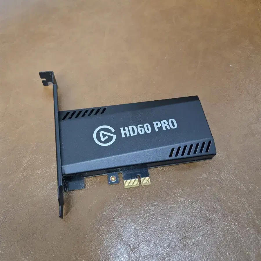 엘가토 hd60 pro 캡쳐보드 팝니다