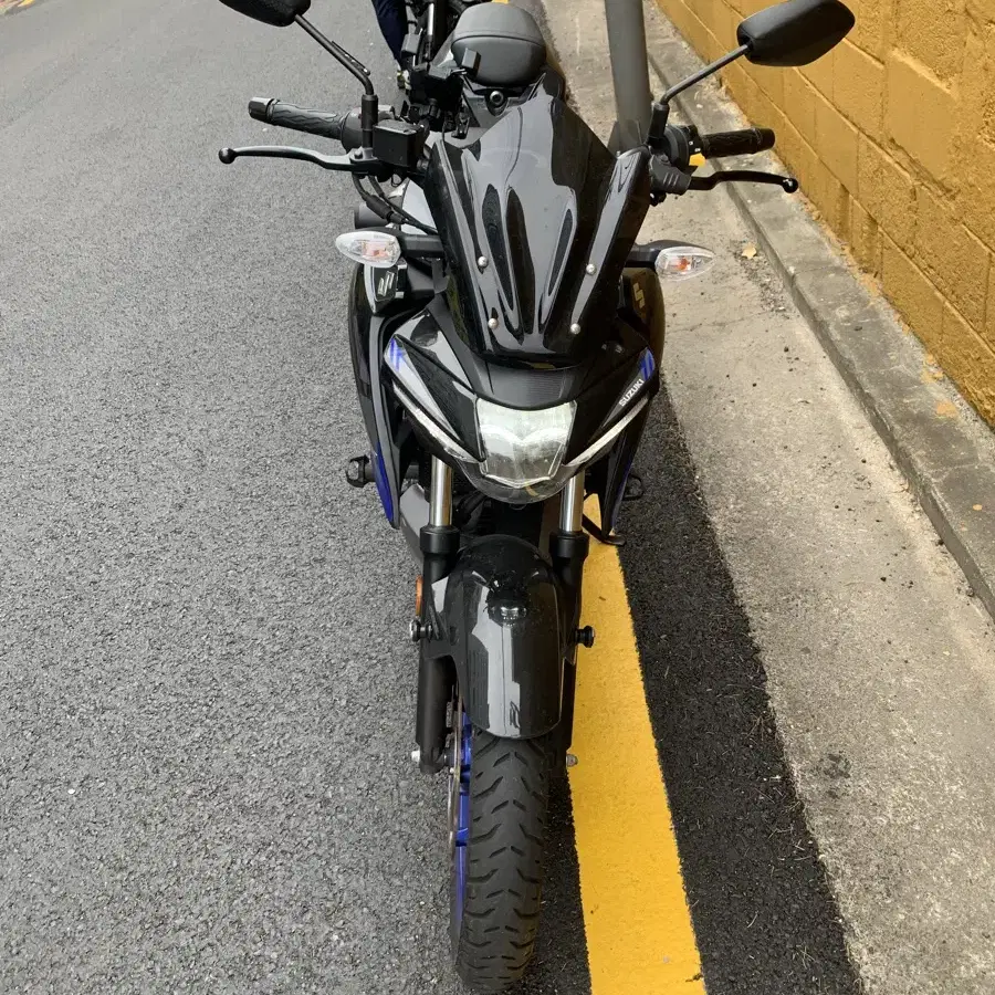 스즈키 GSX S125 4,400km 신차급 오토바이 판매