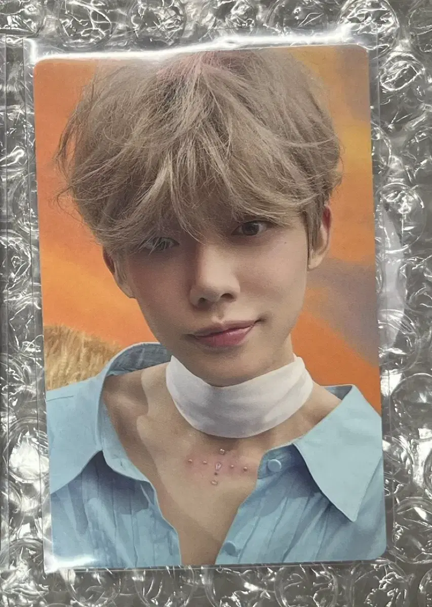 Bombshell) txt Tomorrow Light yeonjun photocard