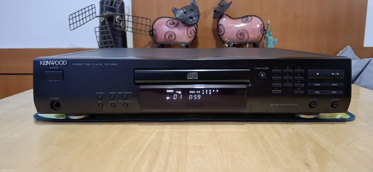 KENWOOD DPF-3030 PLAYER