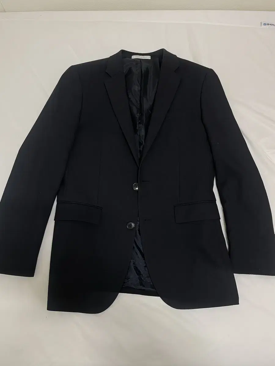 3 men's suits for 95