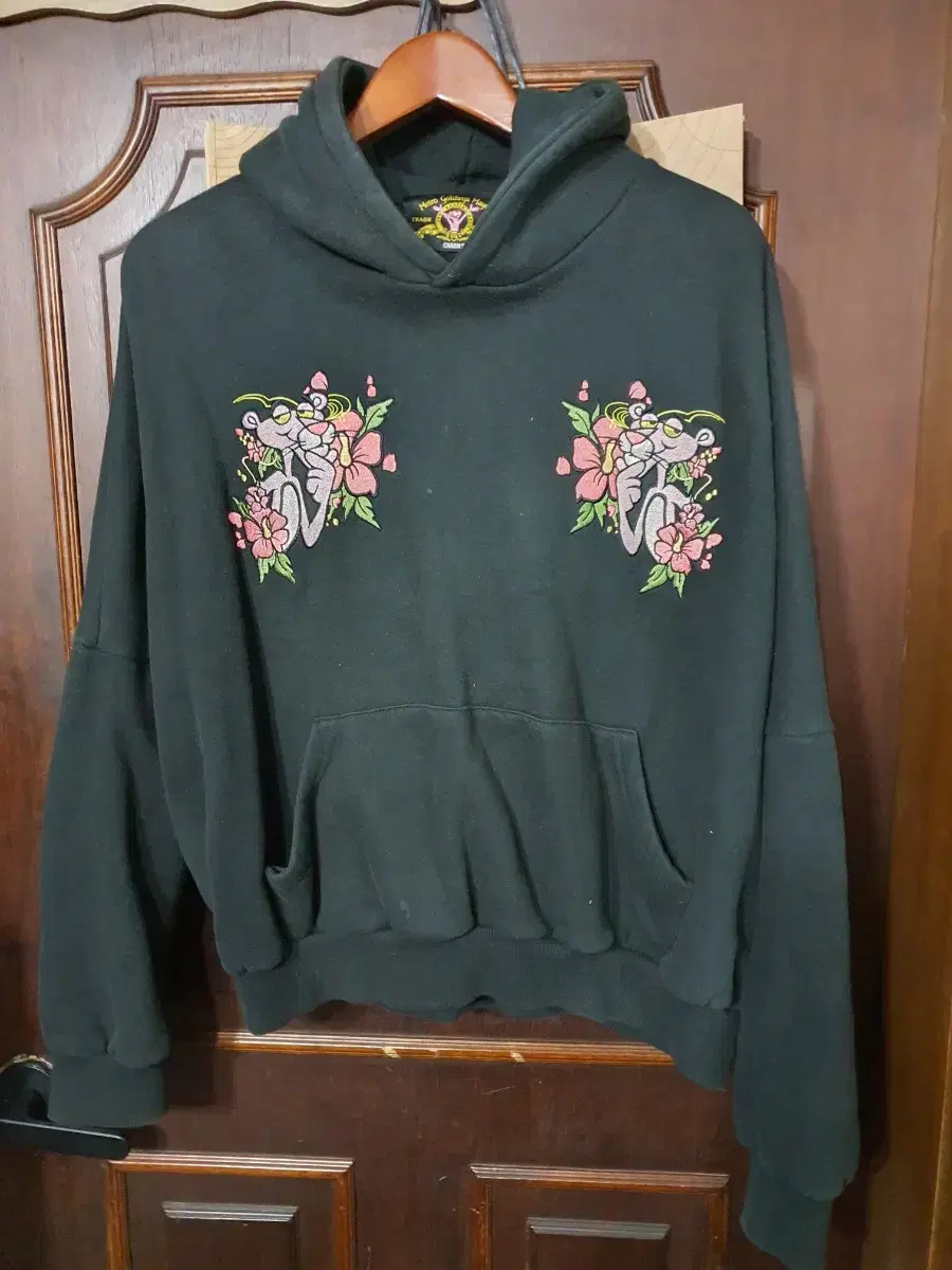 Charms MGM Pink Panther Embroidered Hoodie Hoodie Collab Medium Pre-Owned Vintage