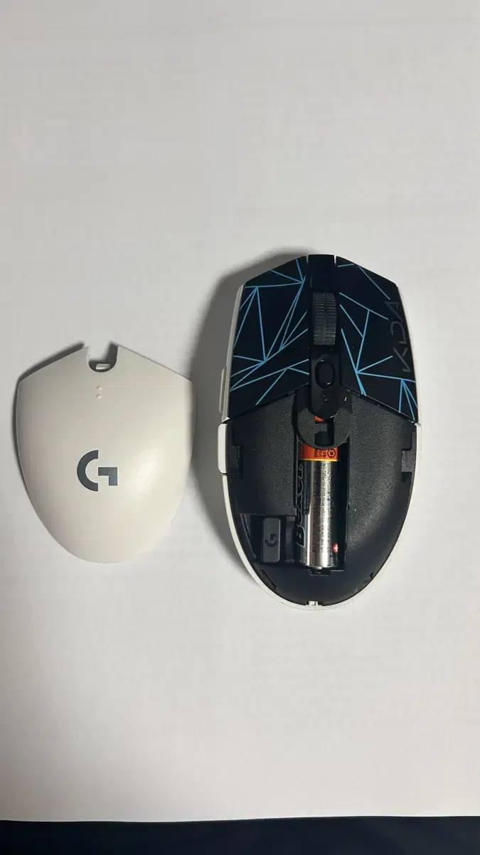 로지텍 G304 KDA에디션