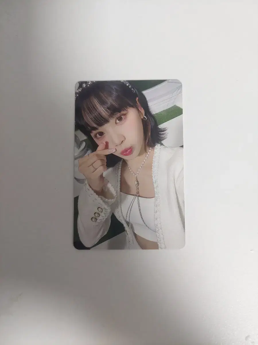 le sserafim 'FEARLESS (Japanese Ver.)' MD Chaewon photocard