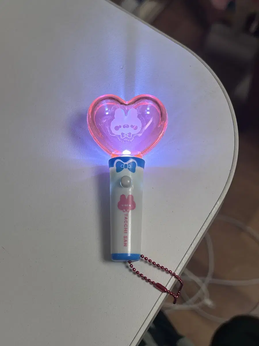 Scoototatchisang lightstick Light keyring Gacha