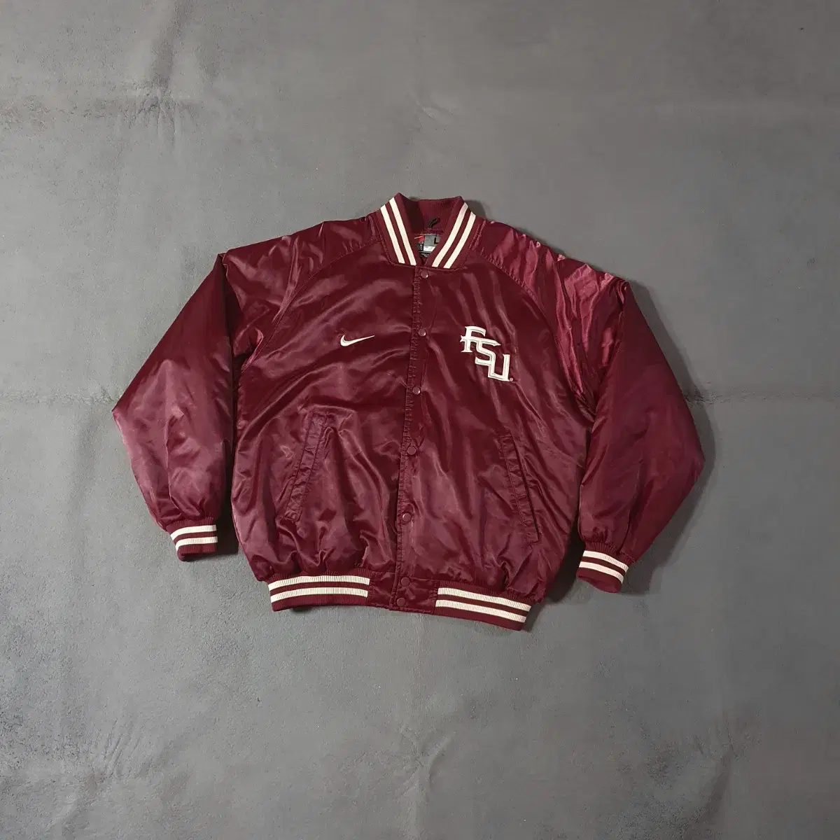 90s Nike Varsity Jacket Satin L 105