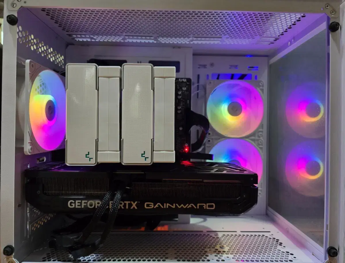 7800x3d rtx4070ti super 데스크탑 팝니다