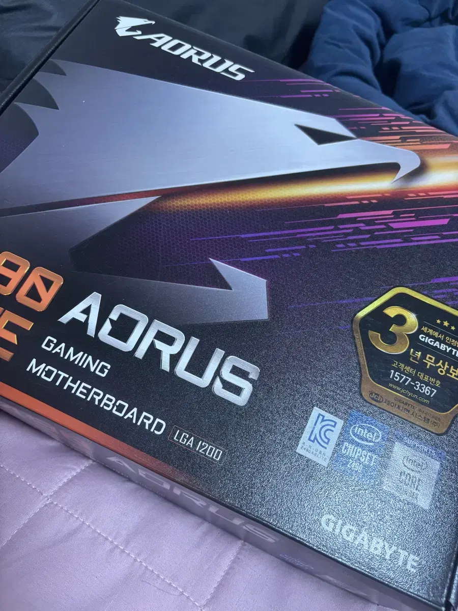 Z490 aorus elite 메인보드 풀박스