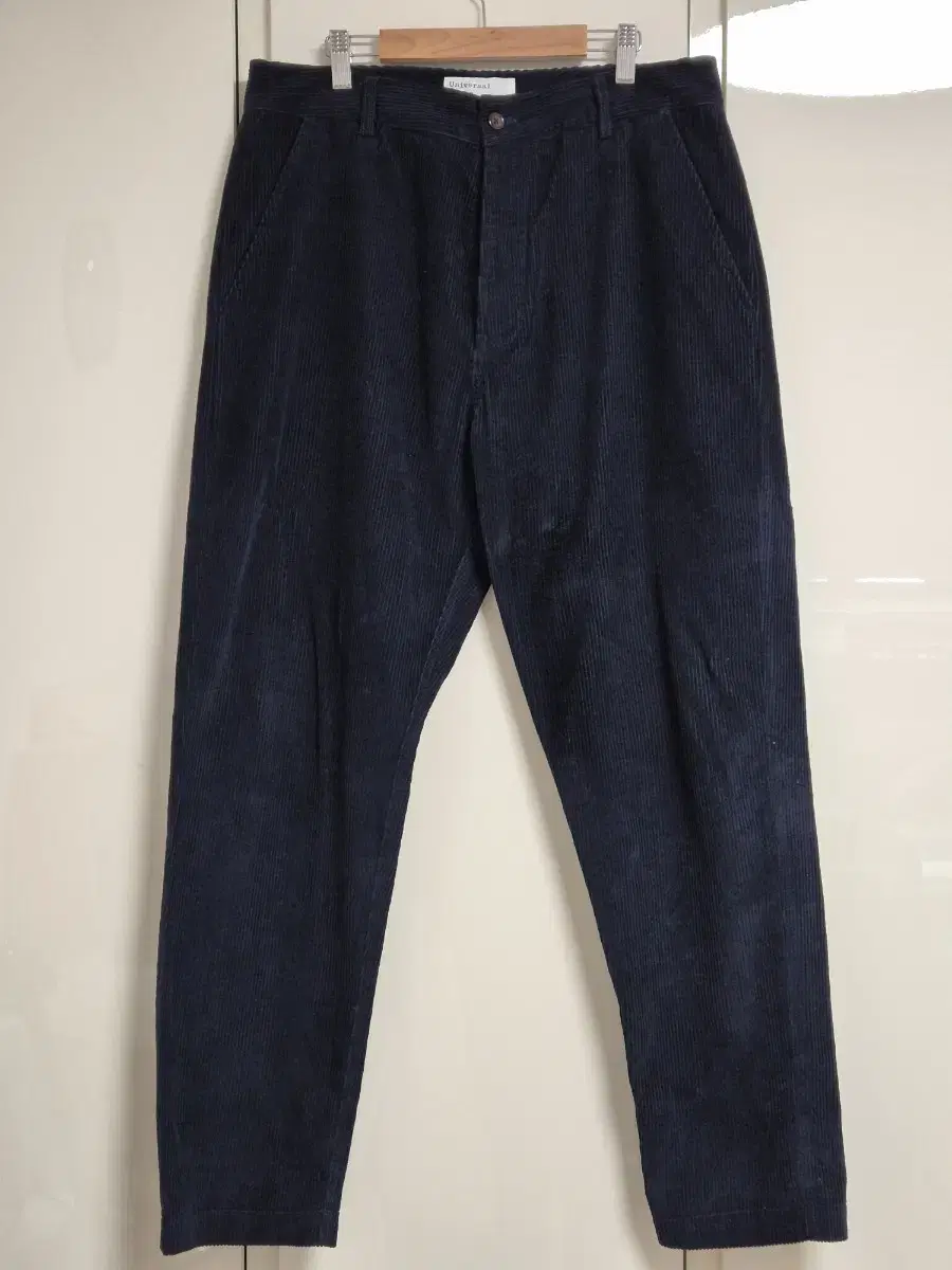 universal works corduroy pants navy (30size)