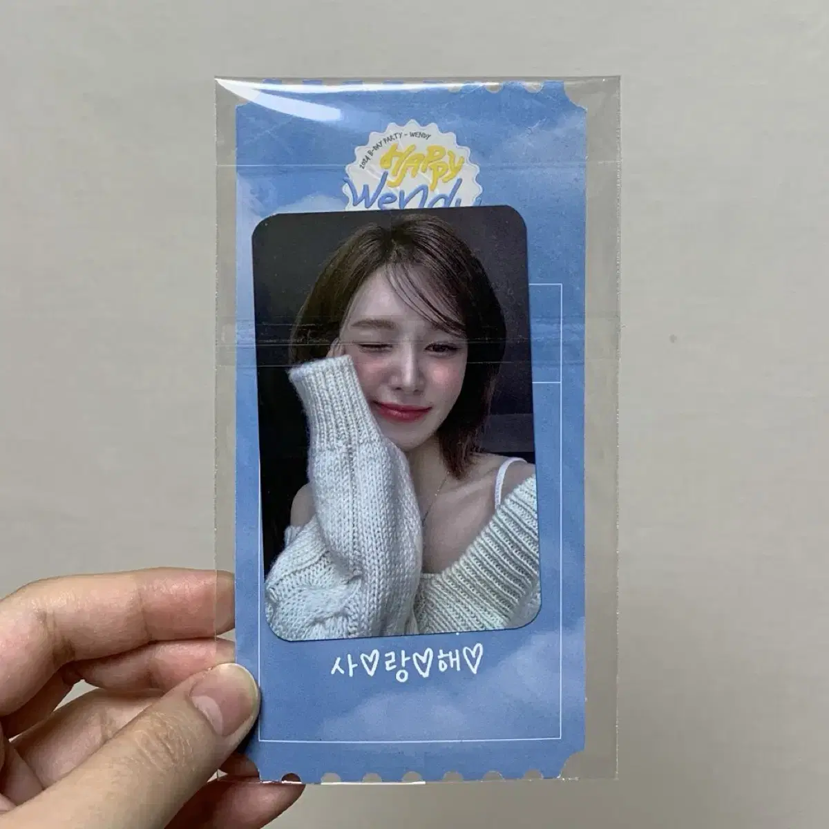 Wendy Saintpa Photocard