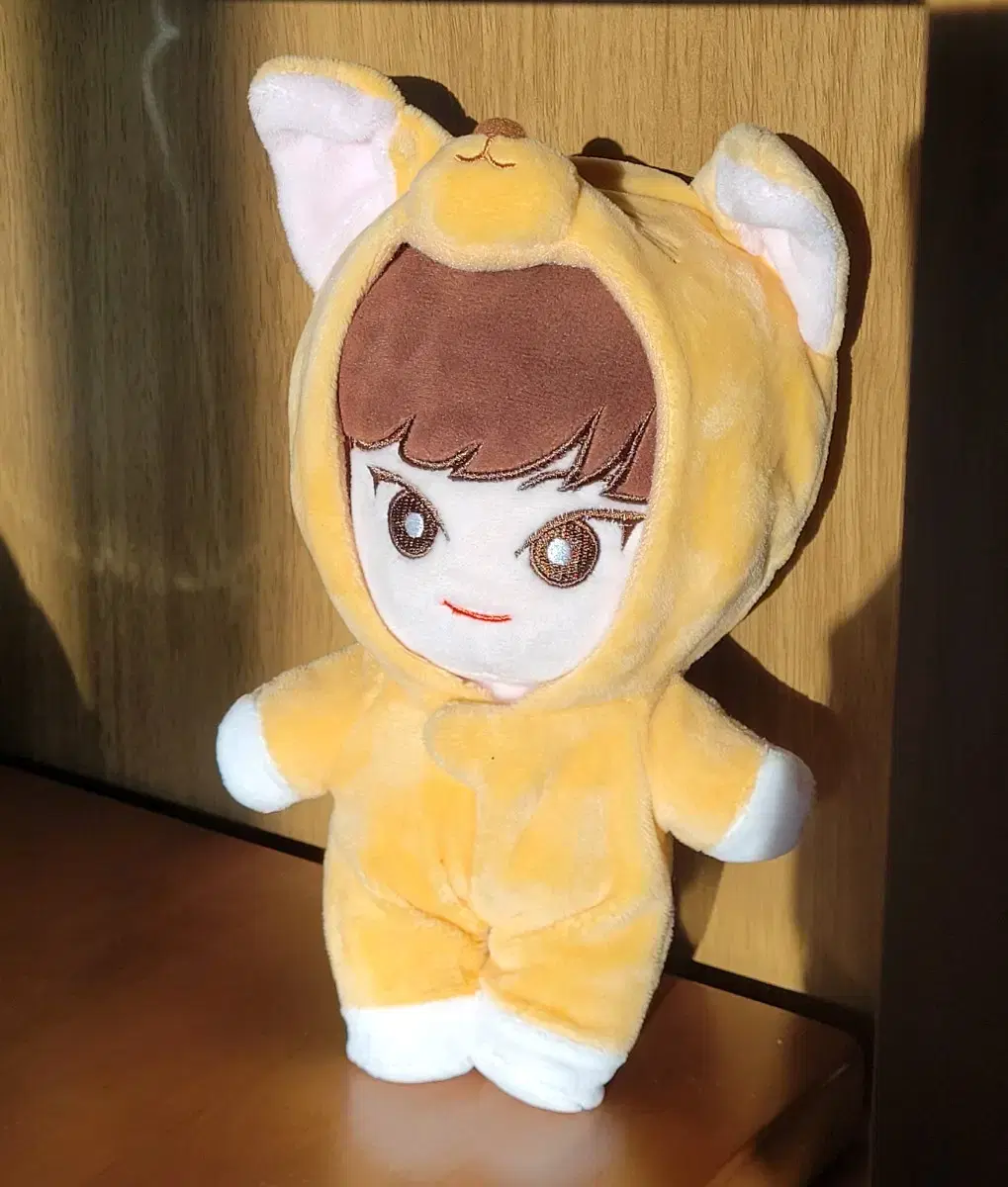 hwang minhyun doll sells