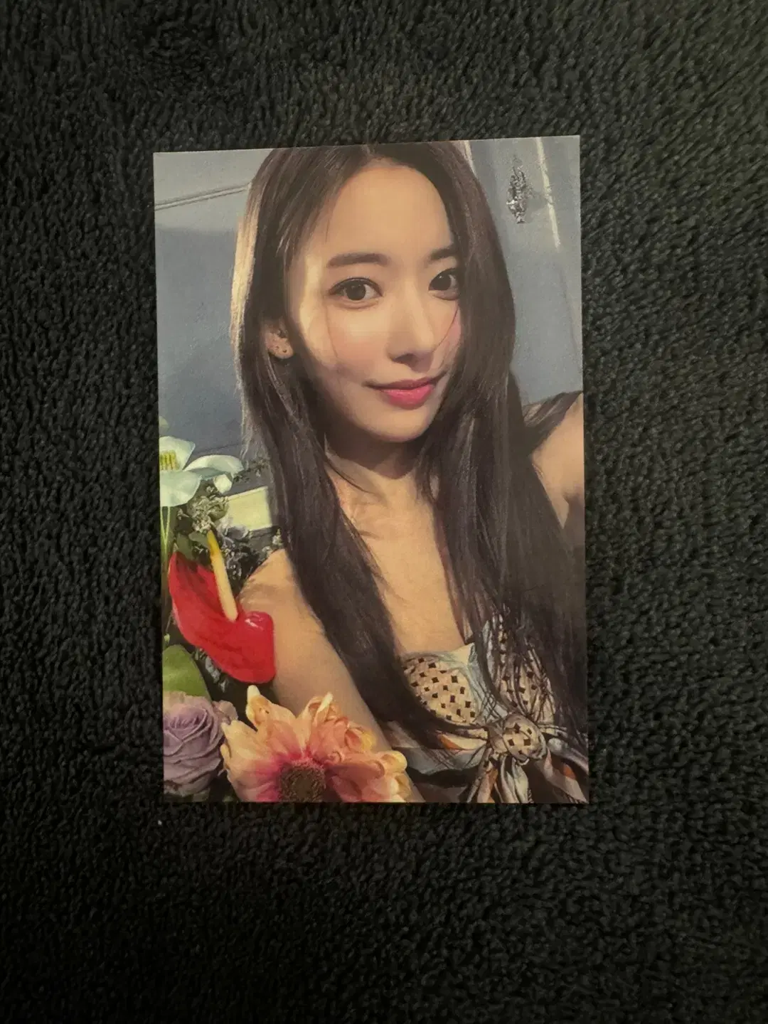 le sserafim sakura debut showcase photocard