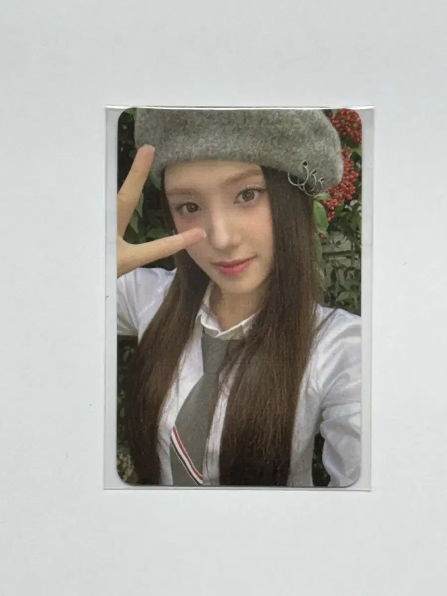 OddUs maya broadcast photocard I'll give you wts