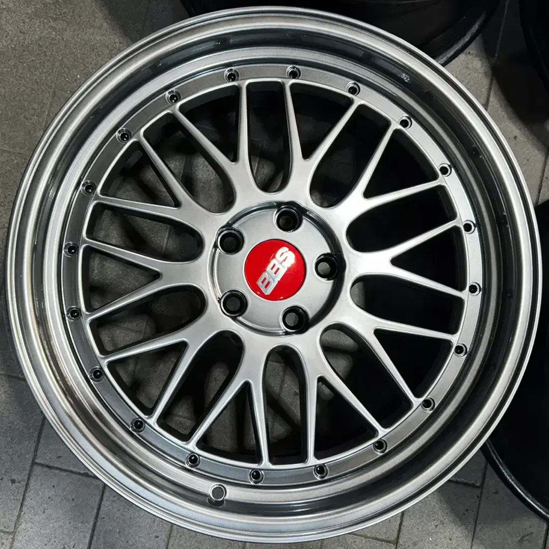 19인치 BBS LM.st 하이퍼블랙 휠