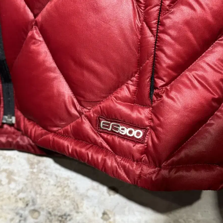 EDDIE BAUER EB900 Down Jacket