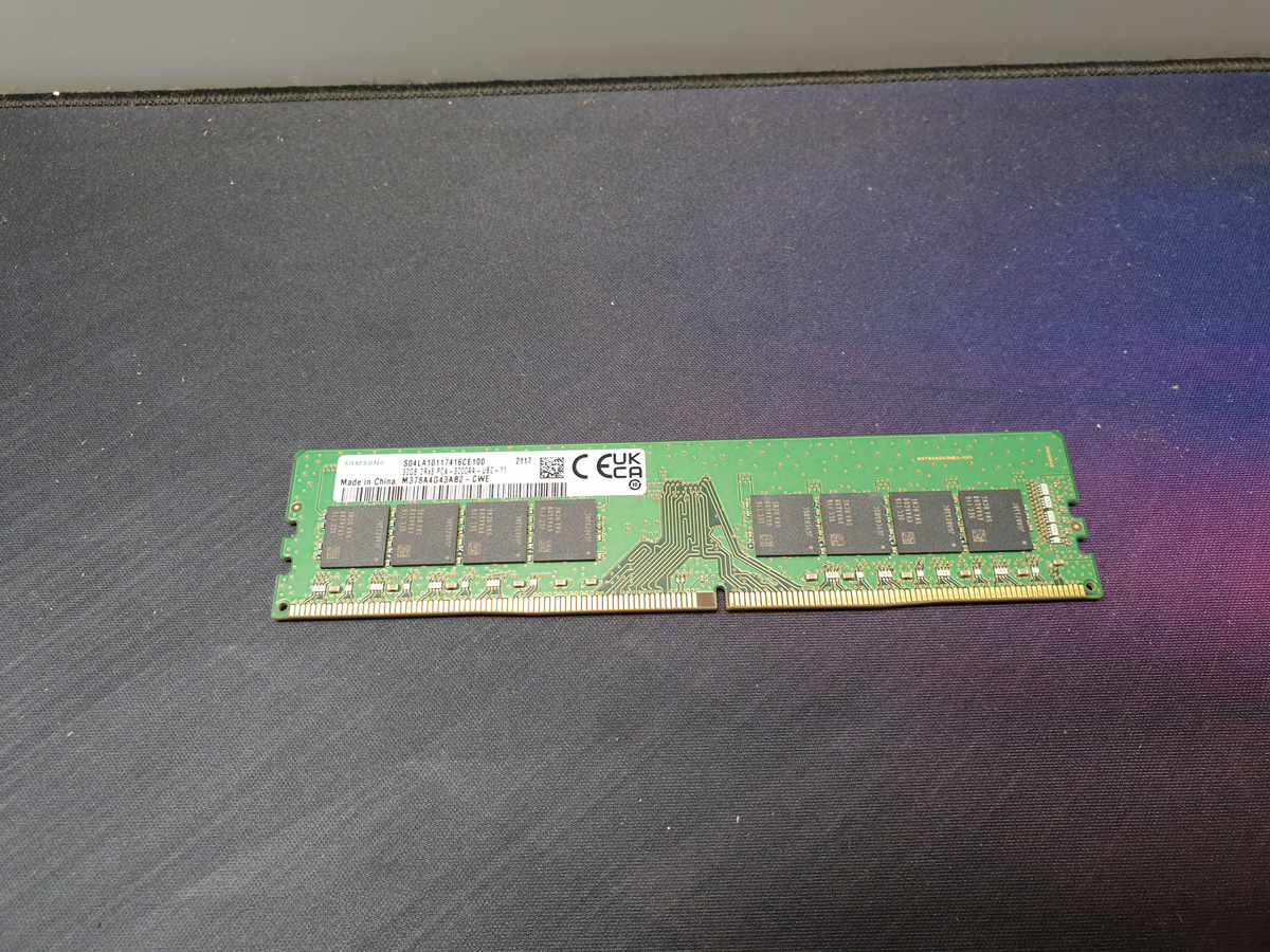 삼성 DDR4 3200AA/25600 32G 메모리