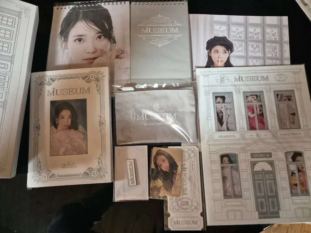 iu2023Season's Greetings