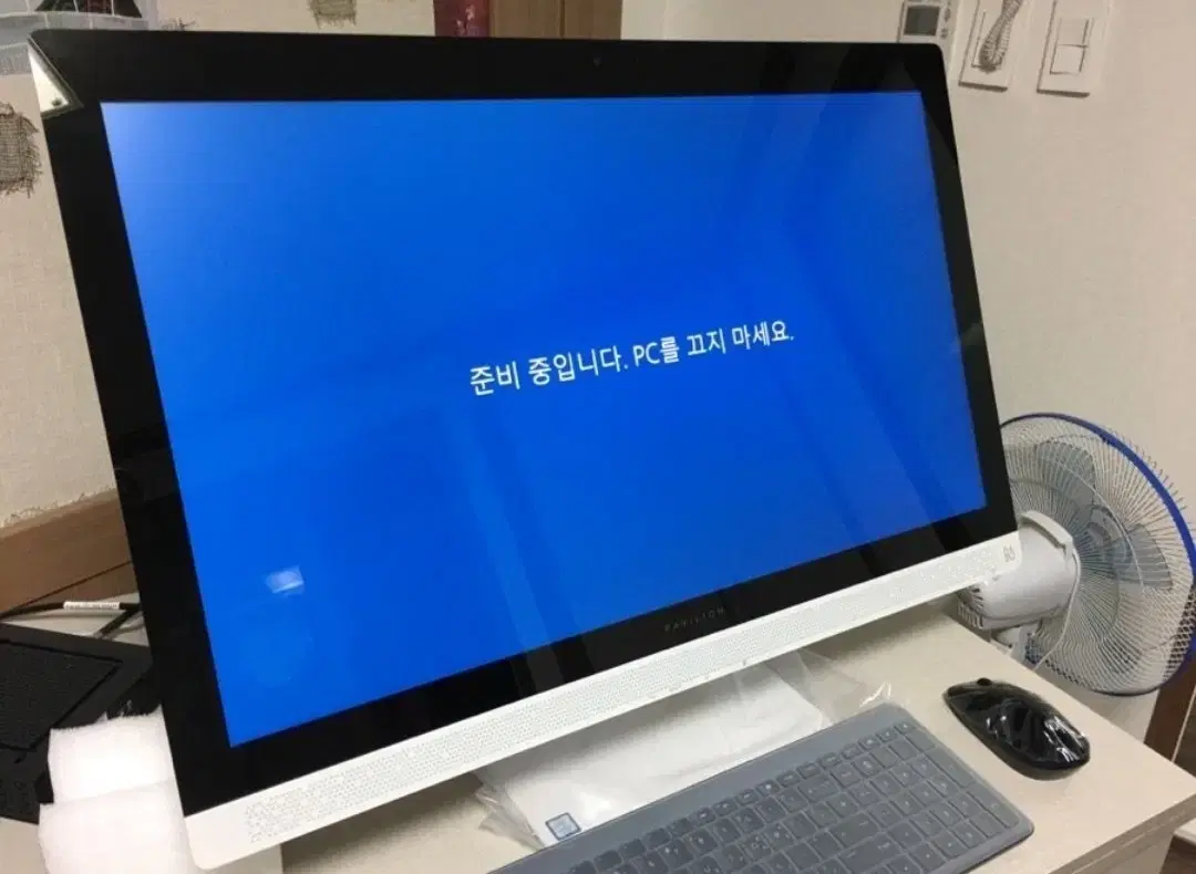 hp 올인원pc (27인치 터치스크린) i5 ssd512 930mx ra