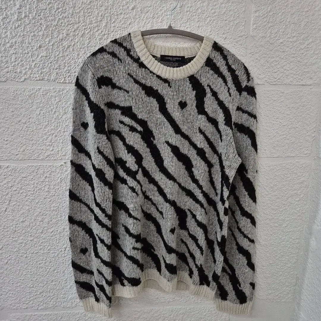 CodeCombine Knit