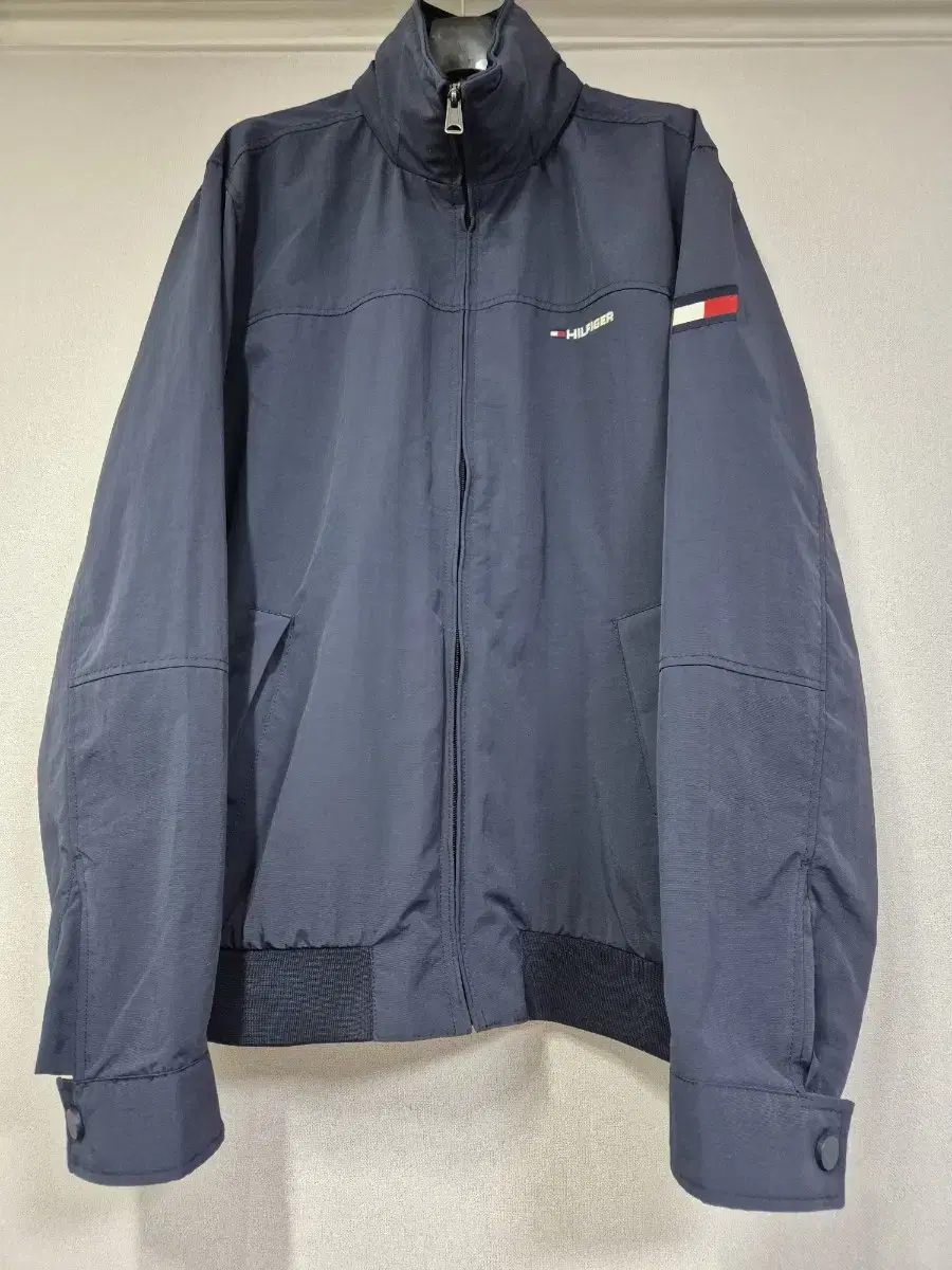 Tommy Hilfiger Yachting Windbreaker + Shirt