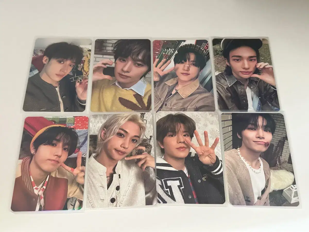 Straykids Stay 4 kit photocard sells