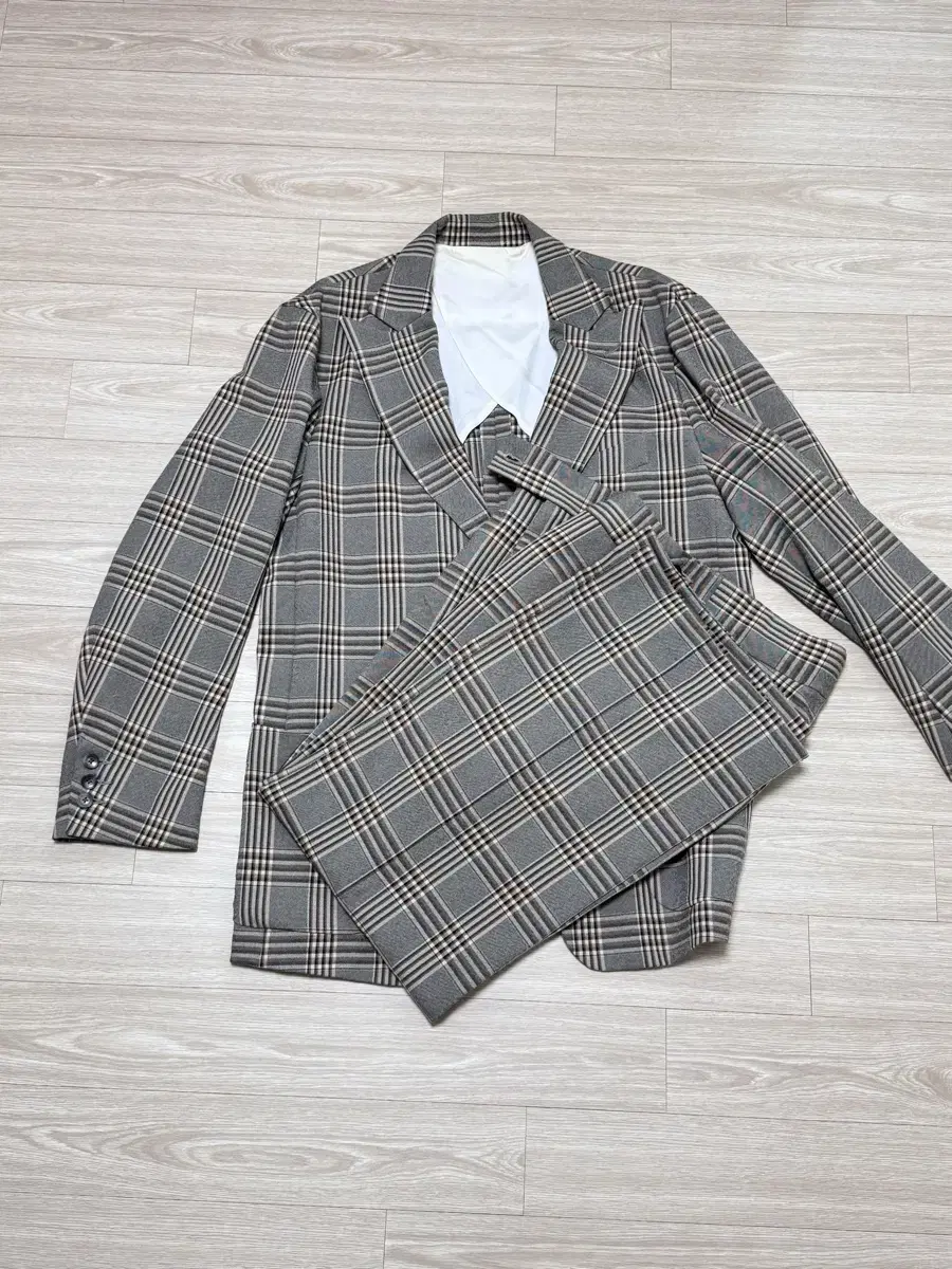 니들스 needles 19AW/Peaked Lapel 셋업