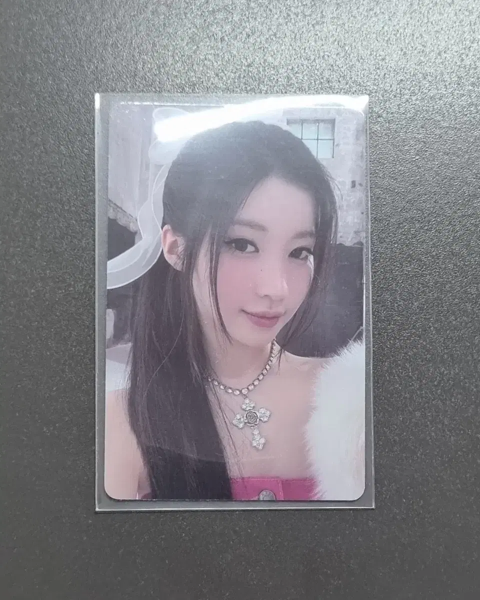 Baby Monster Asa photocard wts (YG pre-order benefit)